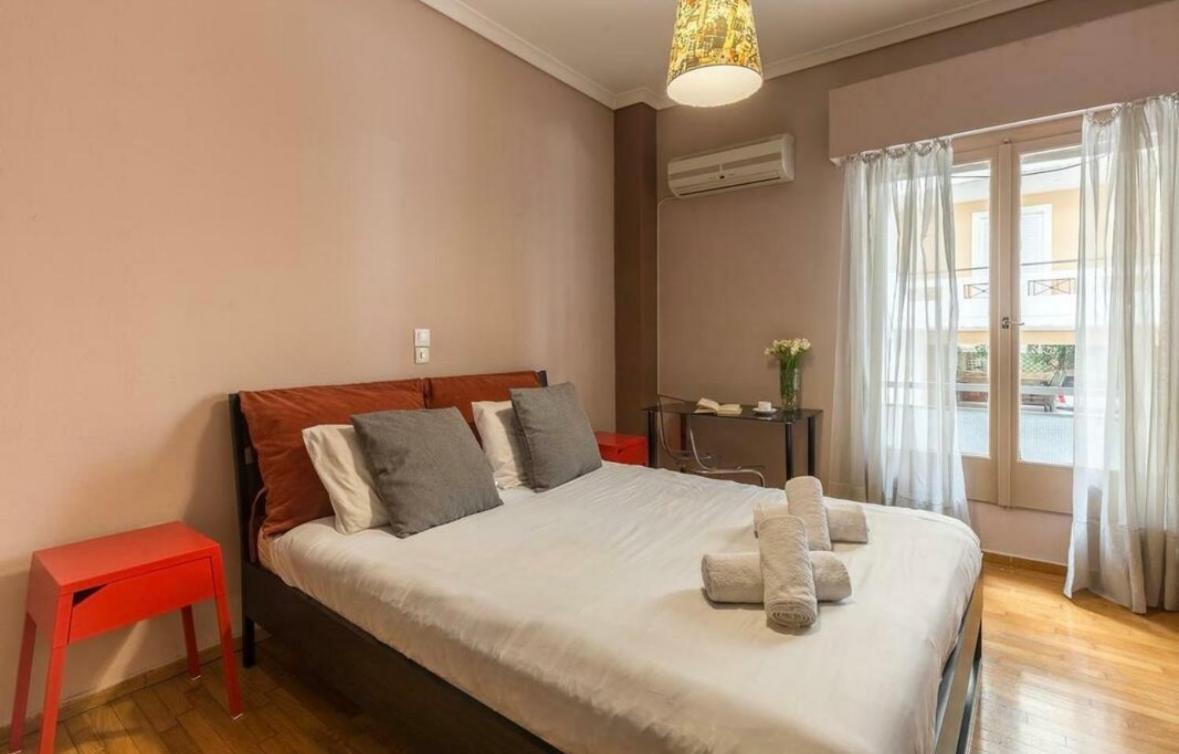 Holodek Apartments Goudi semi-basement Athene Buitenkant foto
