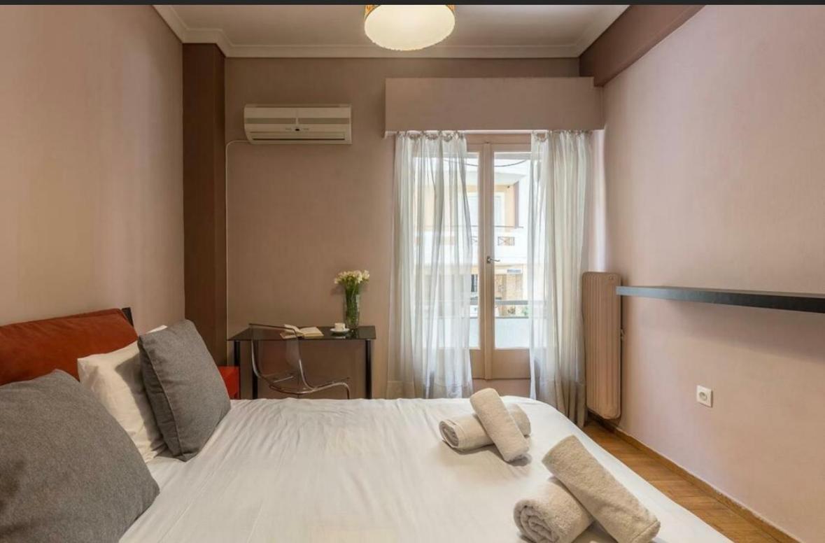 Holodek Apartments Goudi semi-basement Athene Buitenkant foto