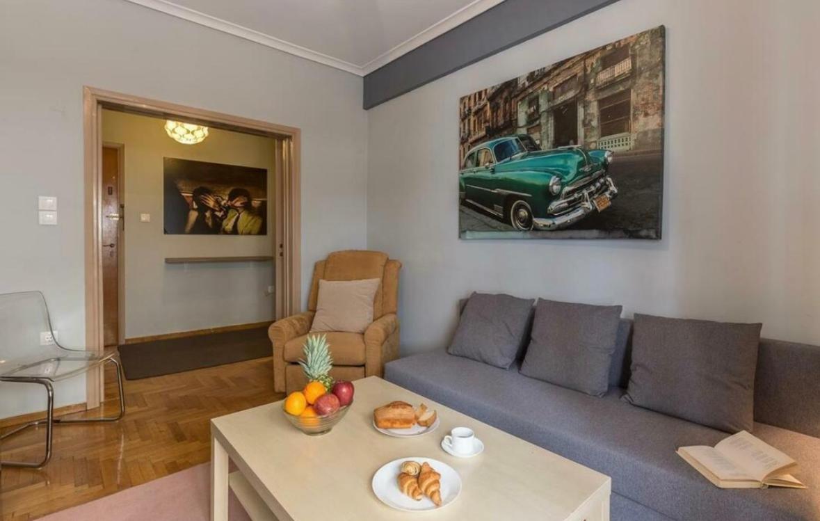 Holodek Apartments Goudi semi-basement Athene Buitenkant foto