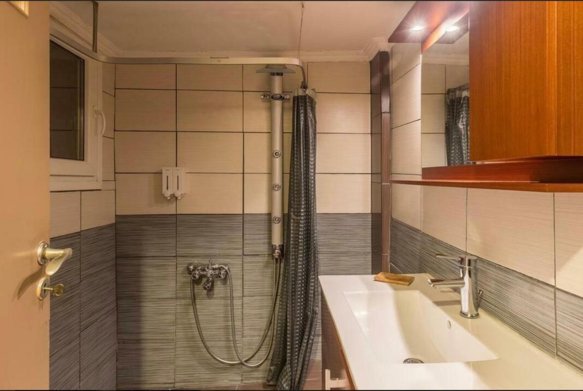 Holodek Apartments Goudi semi-basement Athene Buitenkant foto